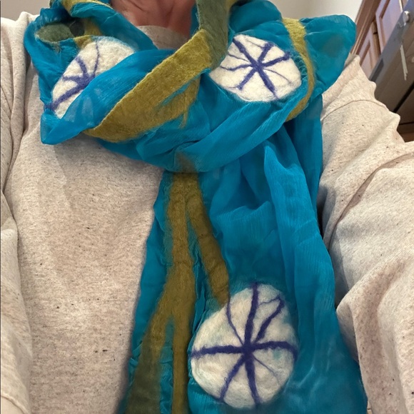 Turquoise Silk Chiffon Scarf with Felted Wool Floral Decor - Picture 5 of 5